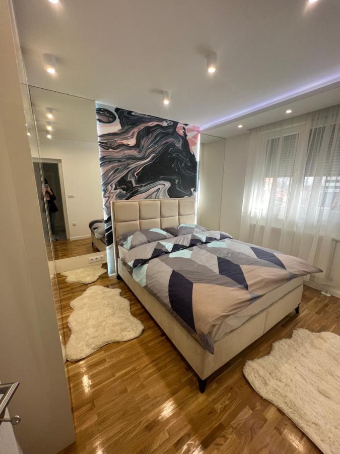 Apartman Exit Bijeljina Extérieur photo